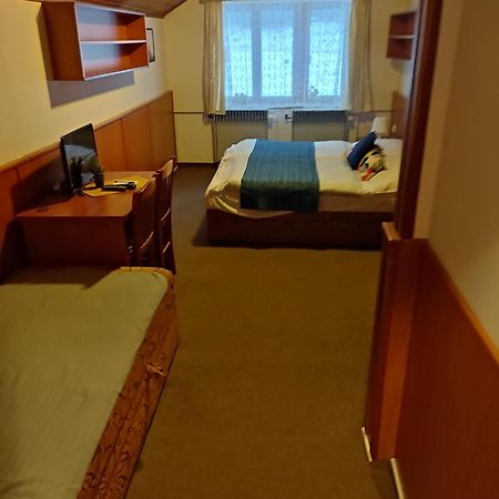 Hotel Maredis Rero Корженов Экстерьер фото